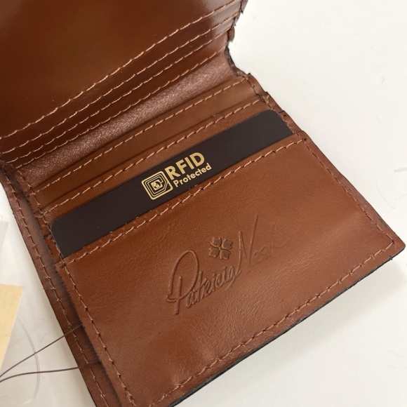 NWT Patricia Nash Astra Square Wallet – French Tapestry Distressed Leather Y - Picture 5 of 6